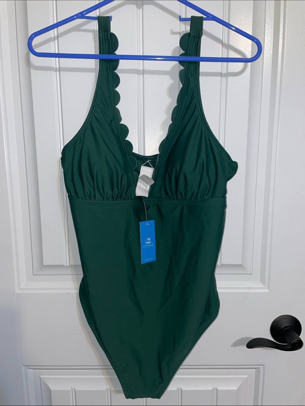 Cupshe Green Scallop-Trim One-Piece Swimsuit nwt womens xl